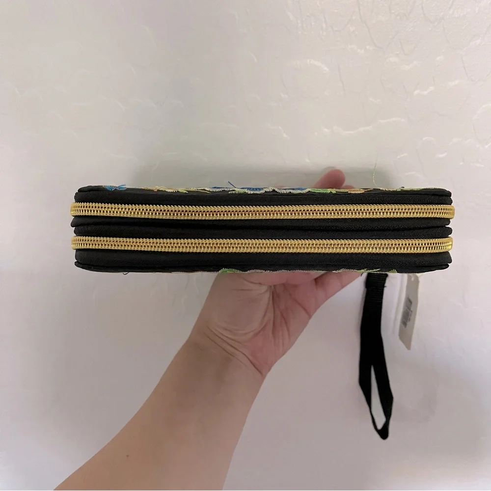 🌹 Brand New - Authentic Embroidered Wallet from Mexico, Floral Design